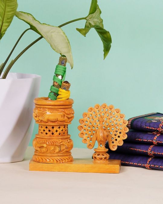 Kadam Wood Handcrafted Pen Stand