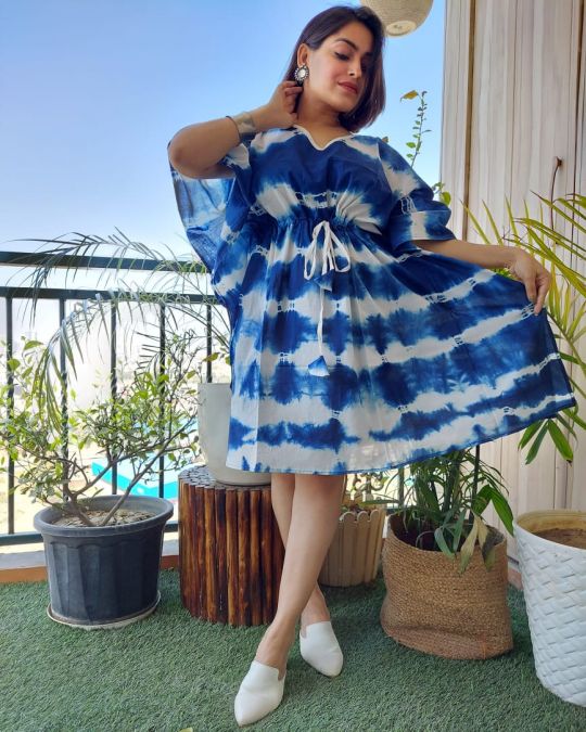 Bagru Block Printed Short Kaftan White and Blue