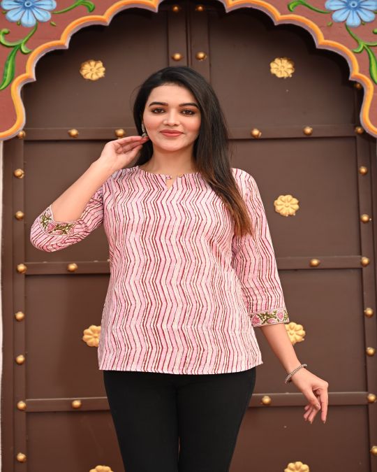 Pink Lines Kurti