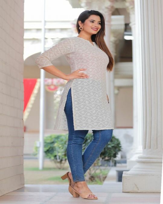 White Mirror Work Kurta