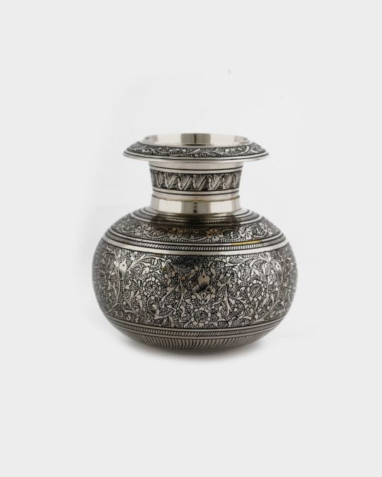 Brass Handcrafted 'Lutiya' Pot Marori Work