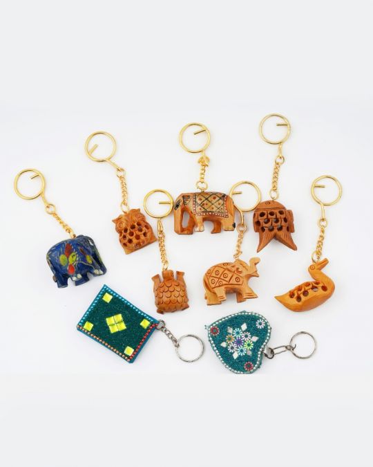 Handcrafted Assorted Key Chain - Pack of 50
